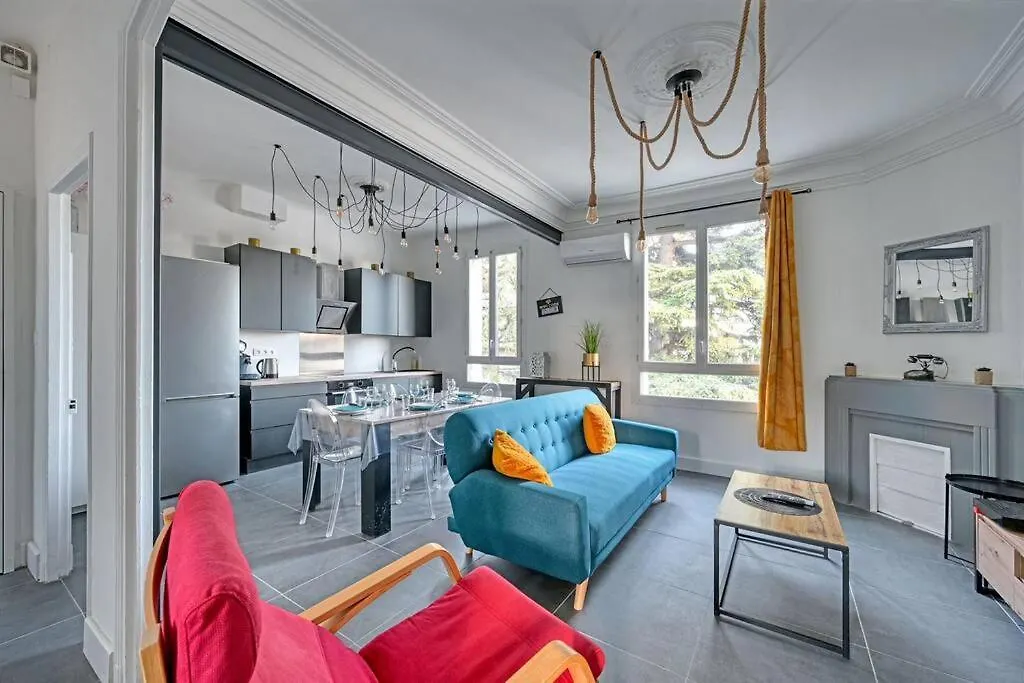 Apartment The Rooftop - Ac Clim - Wi-Fi - Parking Gratuit Dans La Rue Avignon