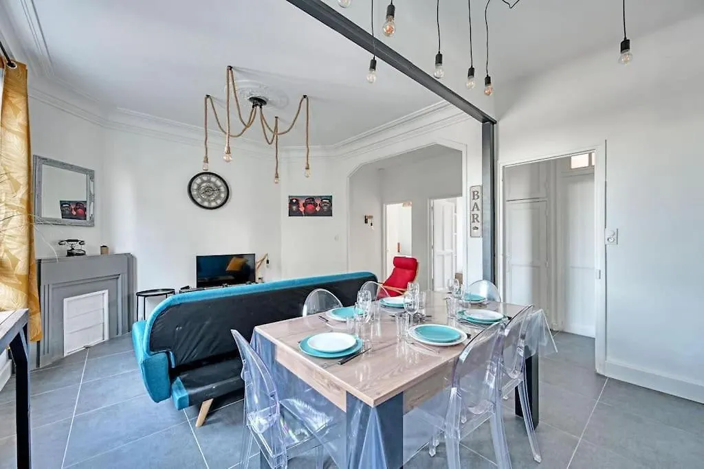 The Rooftop - Ac Clim - Wi-Fi - Parking Gratuit Dans La Rue Avignon Apartment