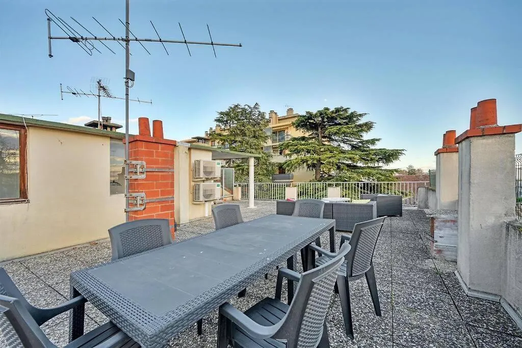 Apartment The Rooftop - Ac Clim - Wi-Fi - Parking Gratuit Dans La Rue Avignon